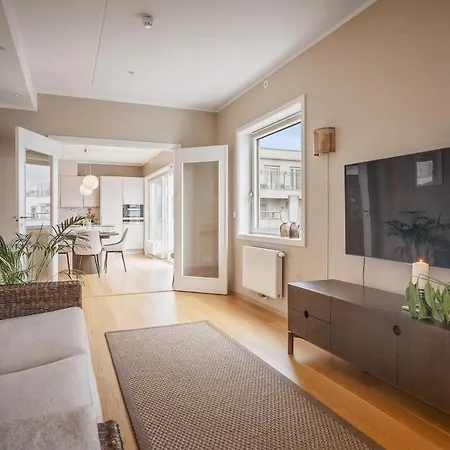 112 Sqm Penthouse With An Omg Fjord View Apartament