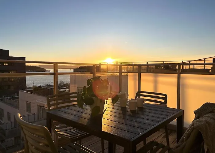 Leilighet 112 Sqm Penthouse With An Omg Fjord View *
