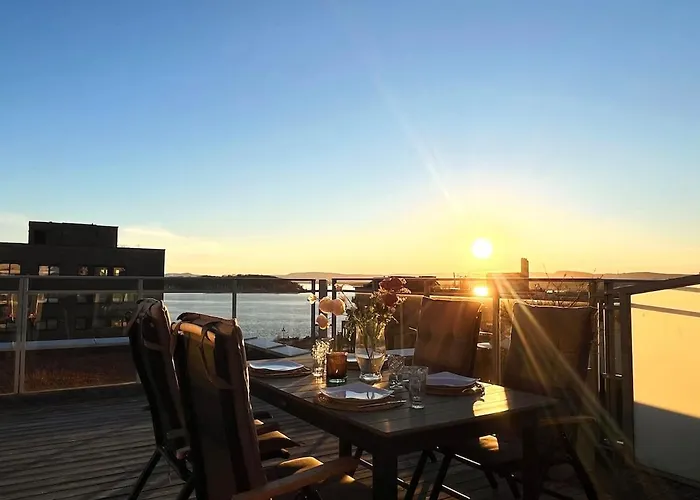 112 Sqm Penthouse With An Omg Fjord View *