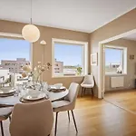 112 Sqm Penthouse With An Omg Fjord View