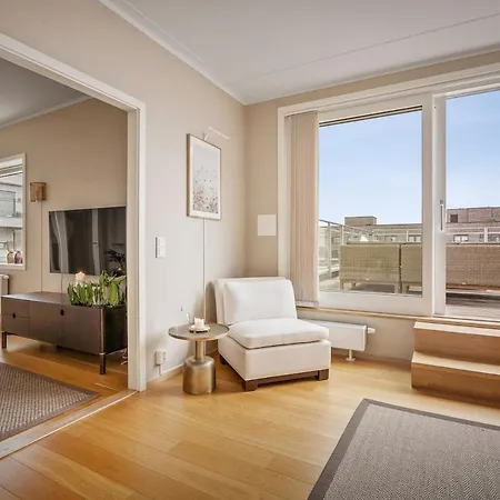 112 Sqm Penthouse With An Omg Fjord View Apartman *